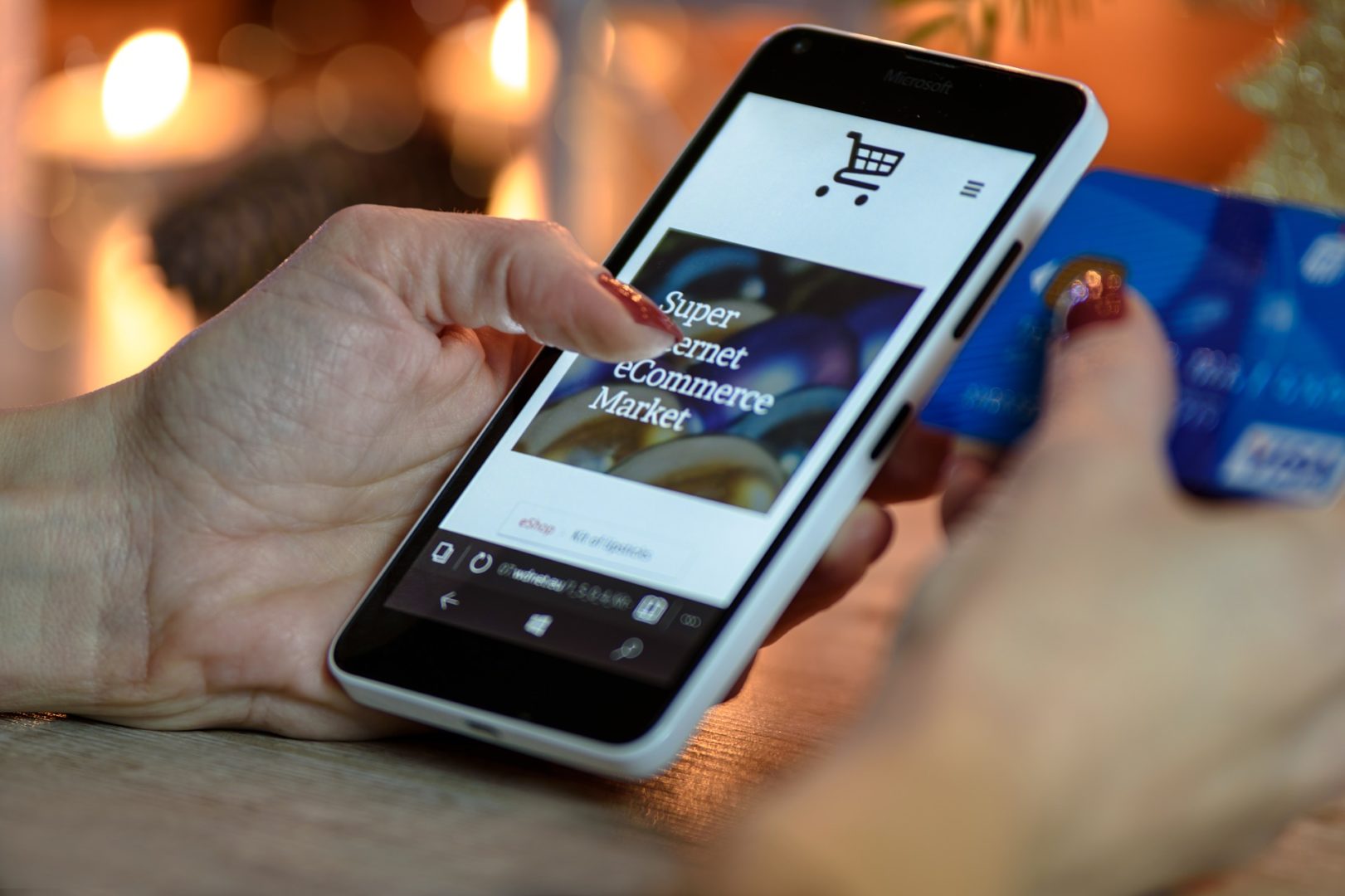 Apenas 1/3 das micro e pequenas empresas anunciam na web